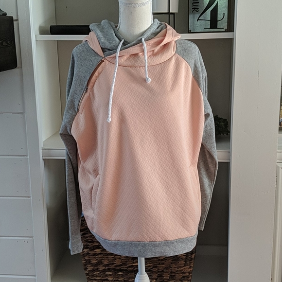 Tops - Pink & Gray Sweatshirt